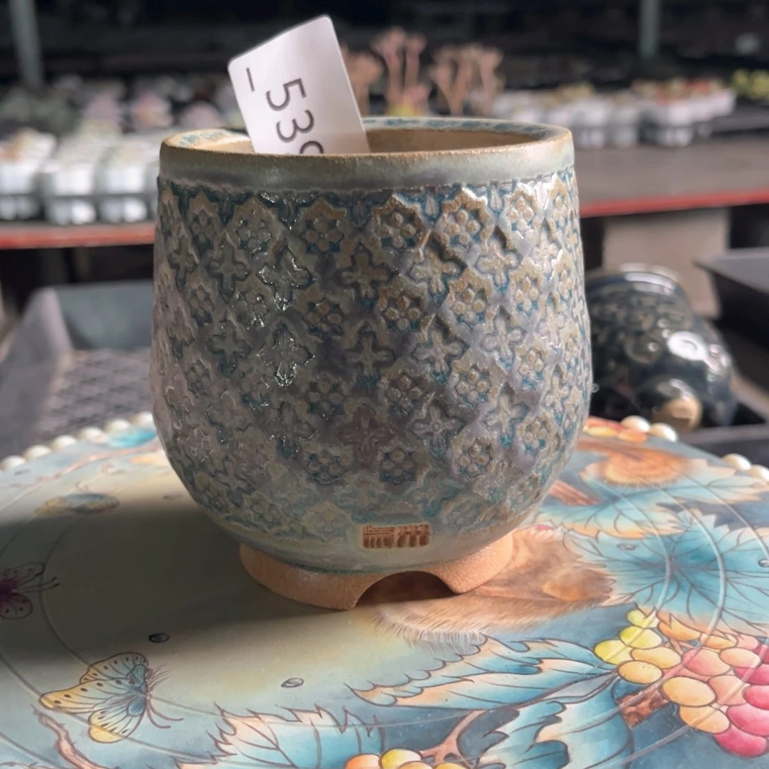 红陶兔*539花盆1个