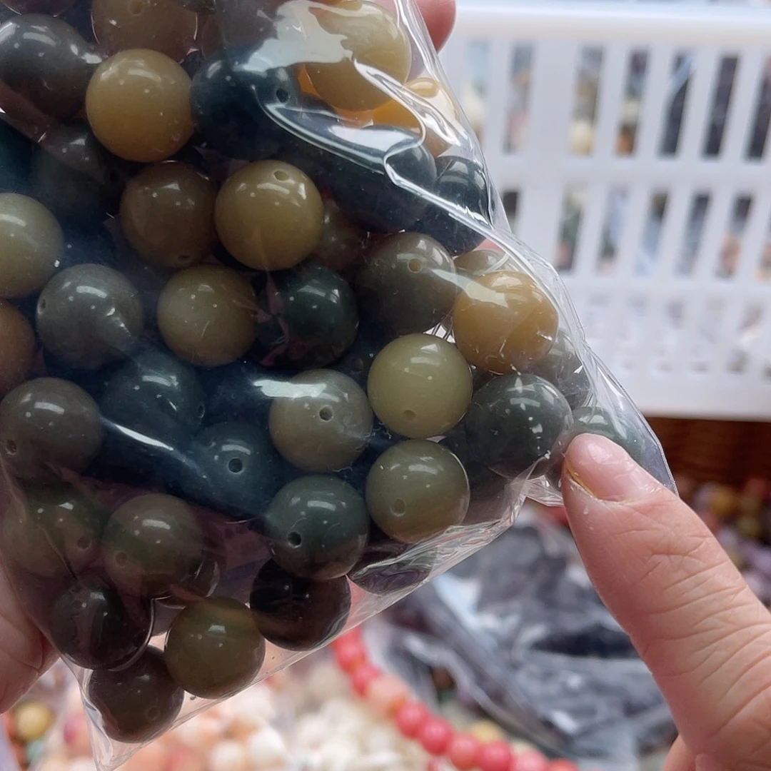 白玉菩提吊坠A/12mm/70颗锅底