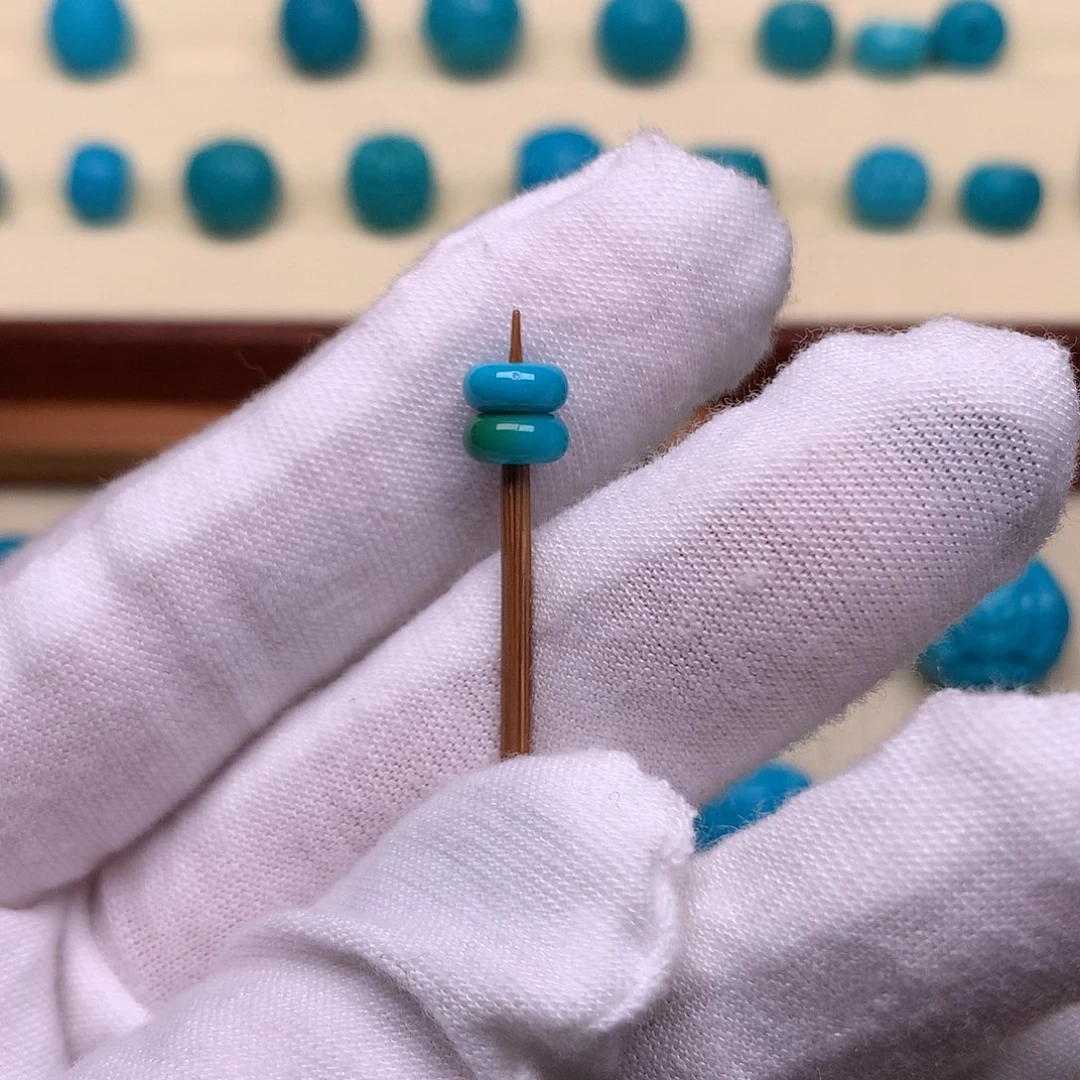 绿松石未镶嵌天然原矿绿松石面包6