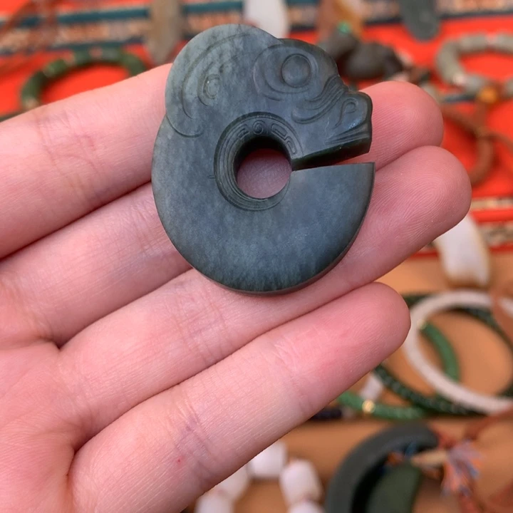 和田玉（糖玉）未镶嵌颈饰