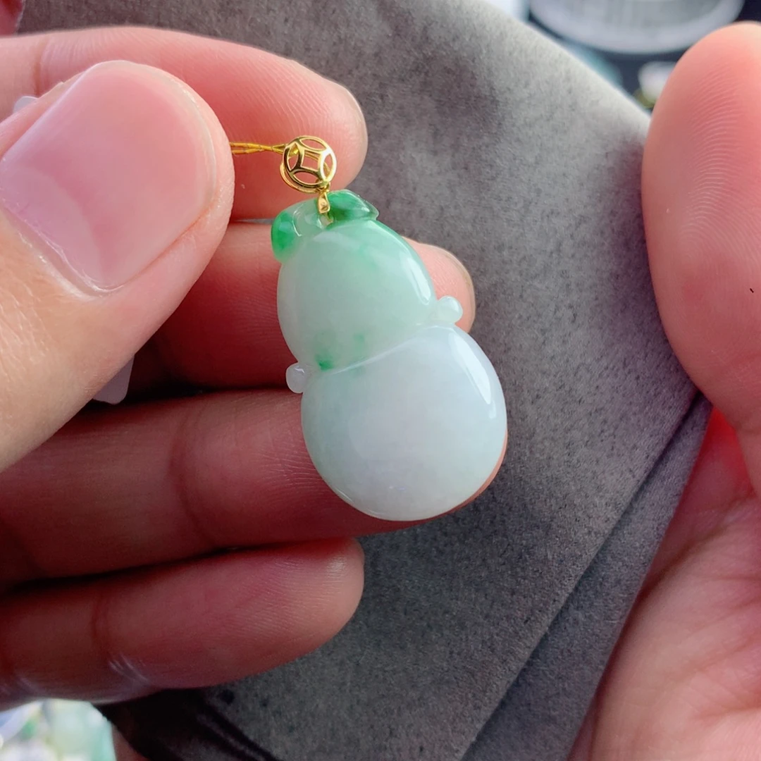 颈饰未镶嵌翡翠葫芦