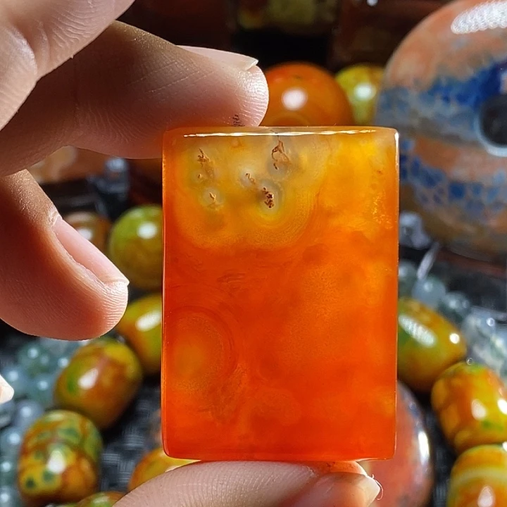 一***生玛瑙/玉髓未镶嵌颈饰