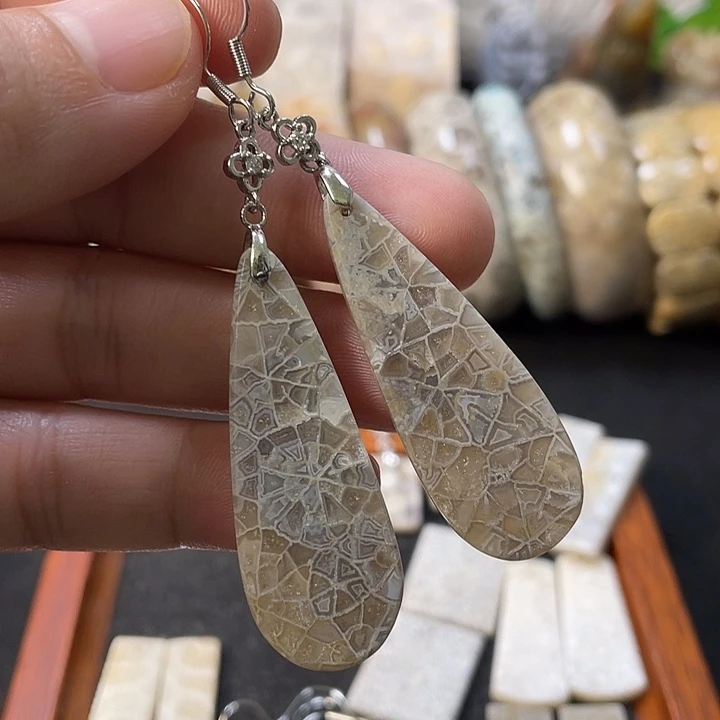 未镶嵌手链硅化珊瑚（珊瑚玉）