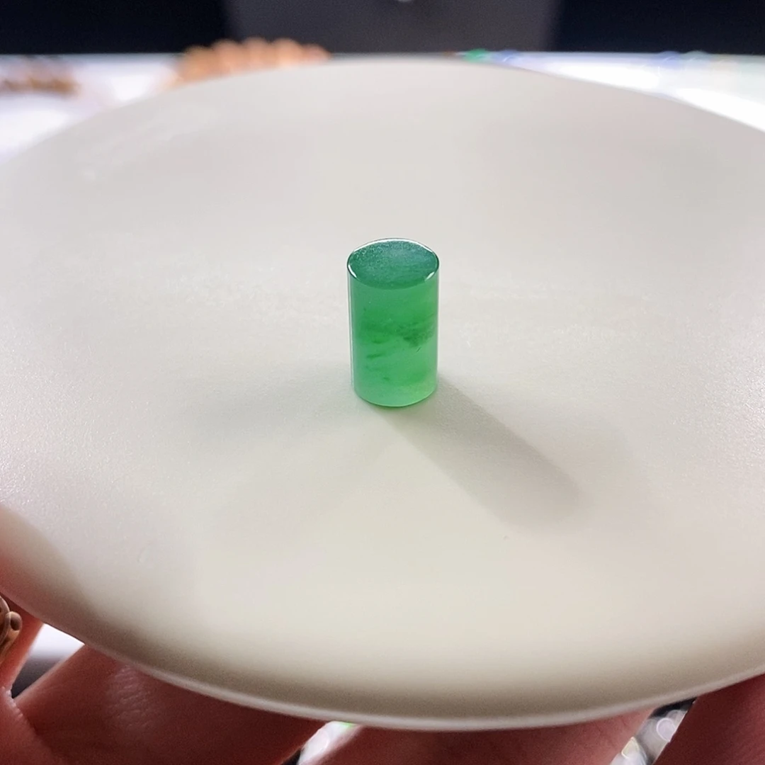 散珠翡翠冰绿桶珠