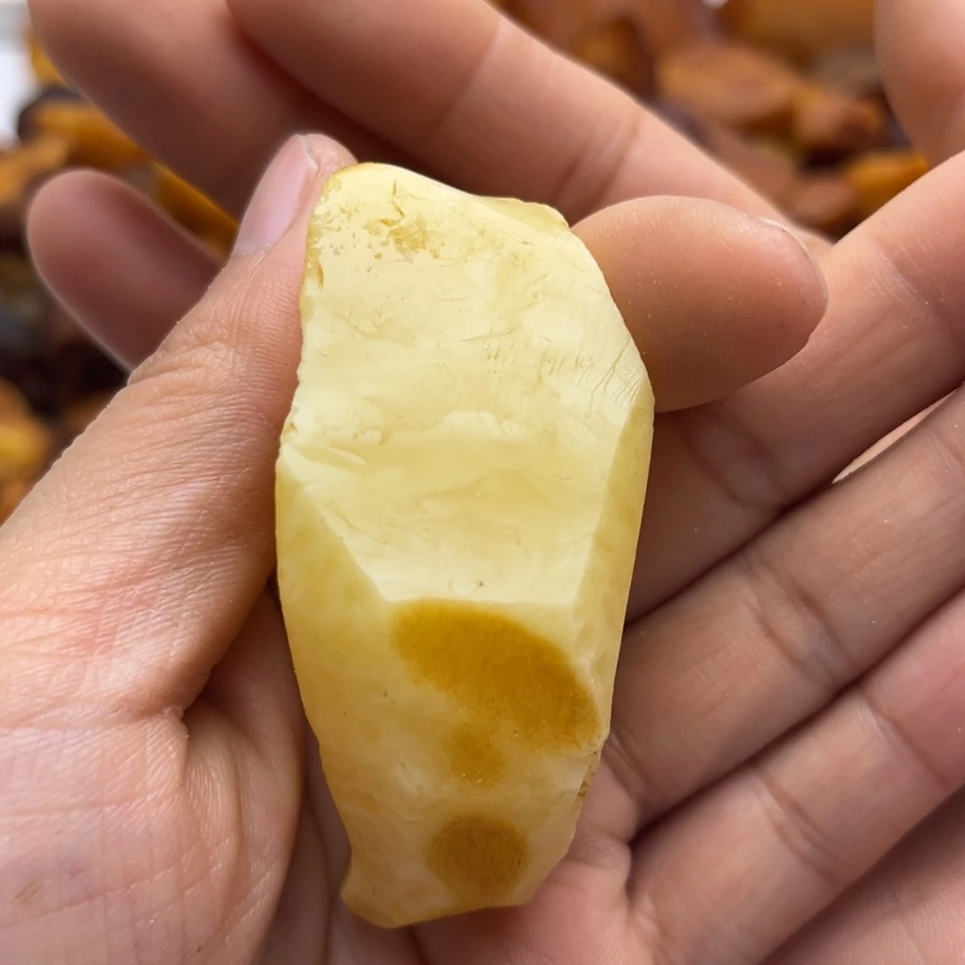 定制琥珀未镶嵌蜜蜡定制马蹄