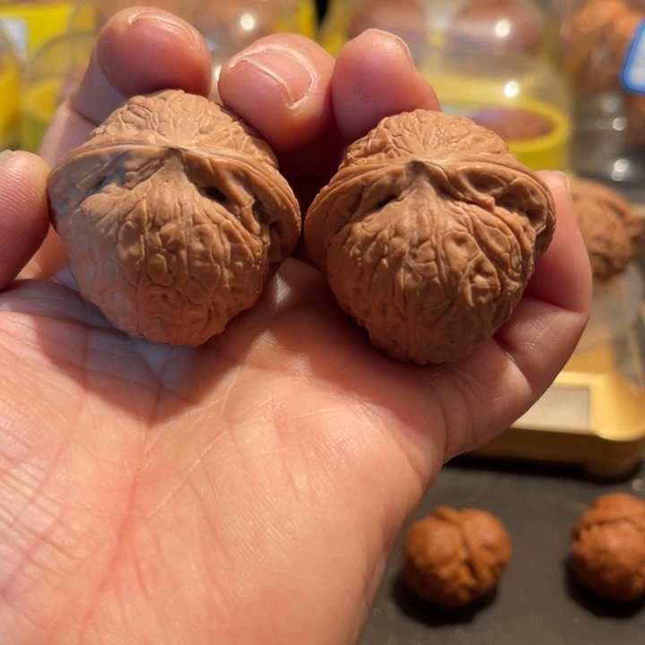 文玩核桃把件全品乾隆磨边38肚0