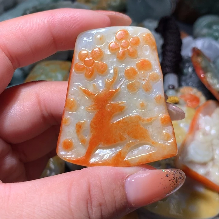 翡翠未镶嵌颈饰保真天然A货翡翠