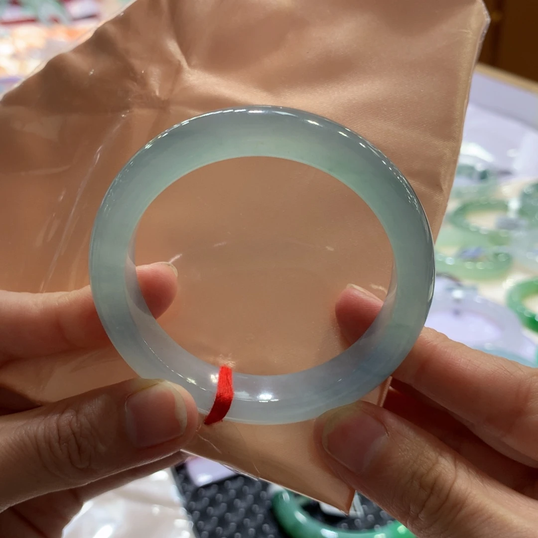未镶嵌手镯翡翠翡翠手镯