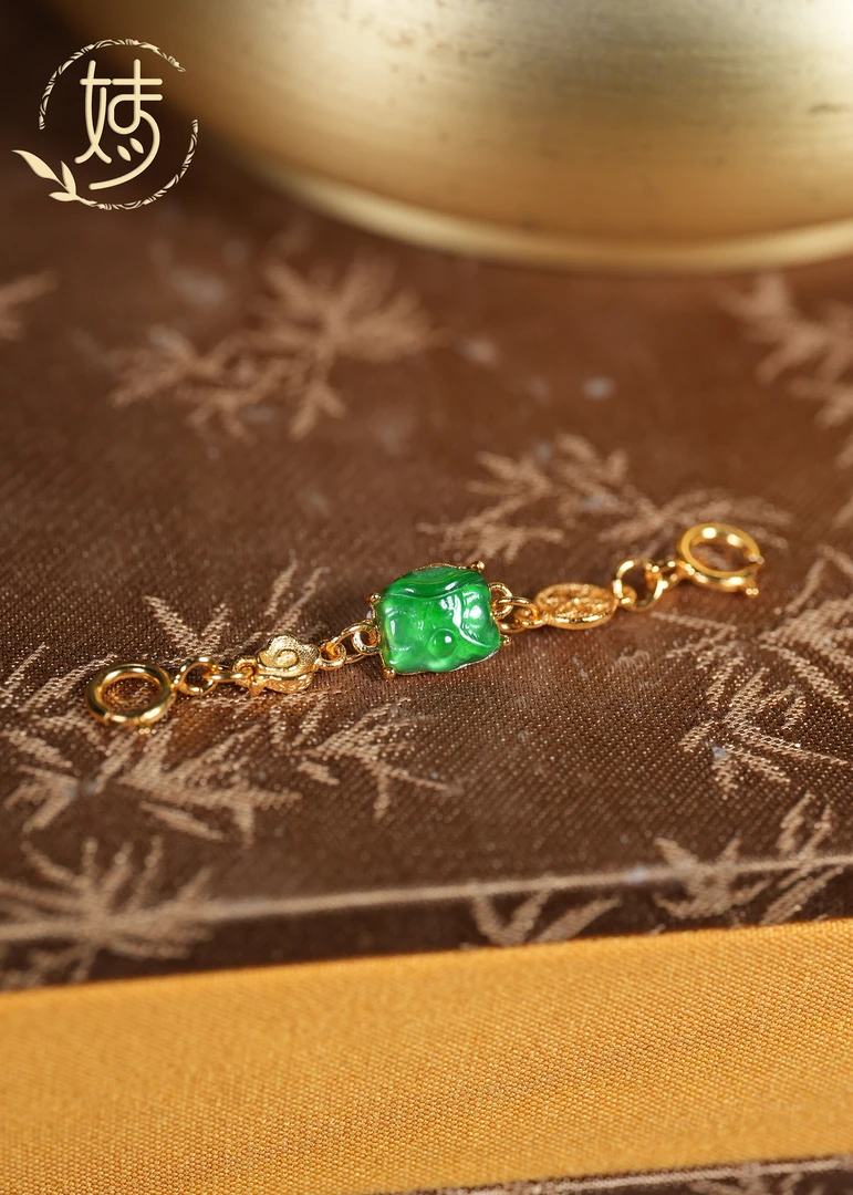 【婧婧精选】精品 · 天然A货翡翠延长链 醒狮祥云 （多样性发其一）