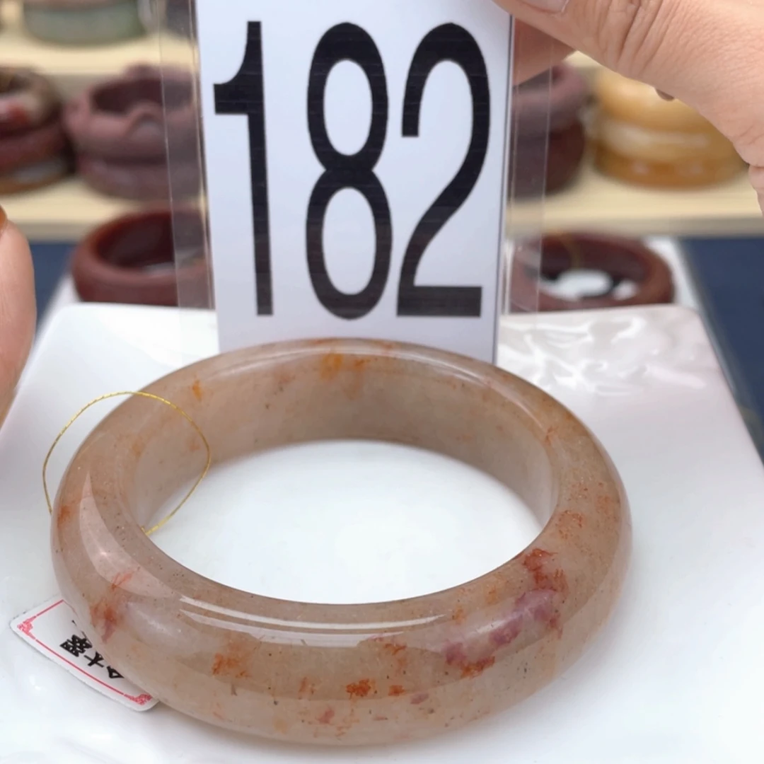 【闪购商品】石英质玉手镯未镶嵌