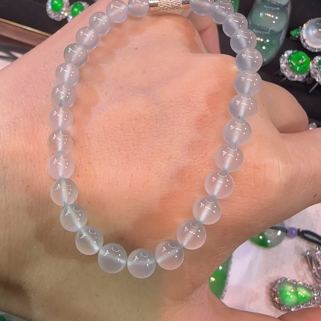 翡翠18K金镶嵌戒指