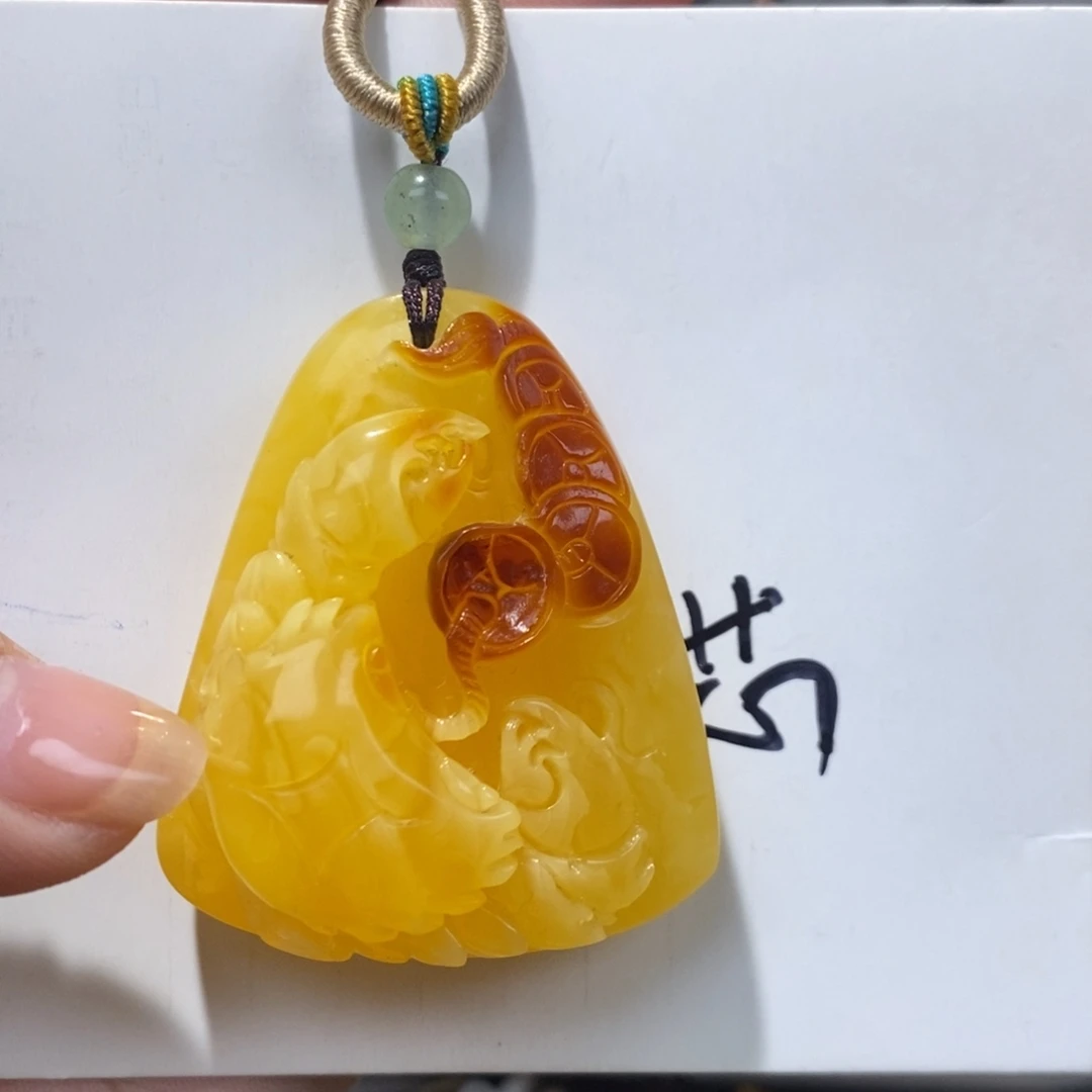 定制琥珀未镶嵌蜜蜡