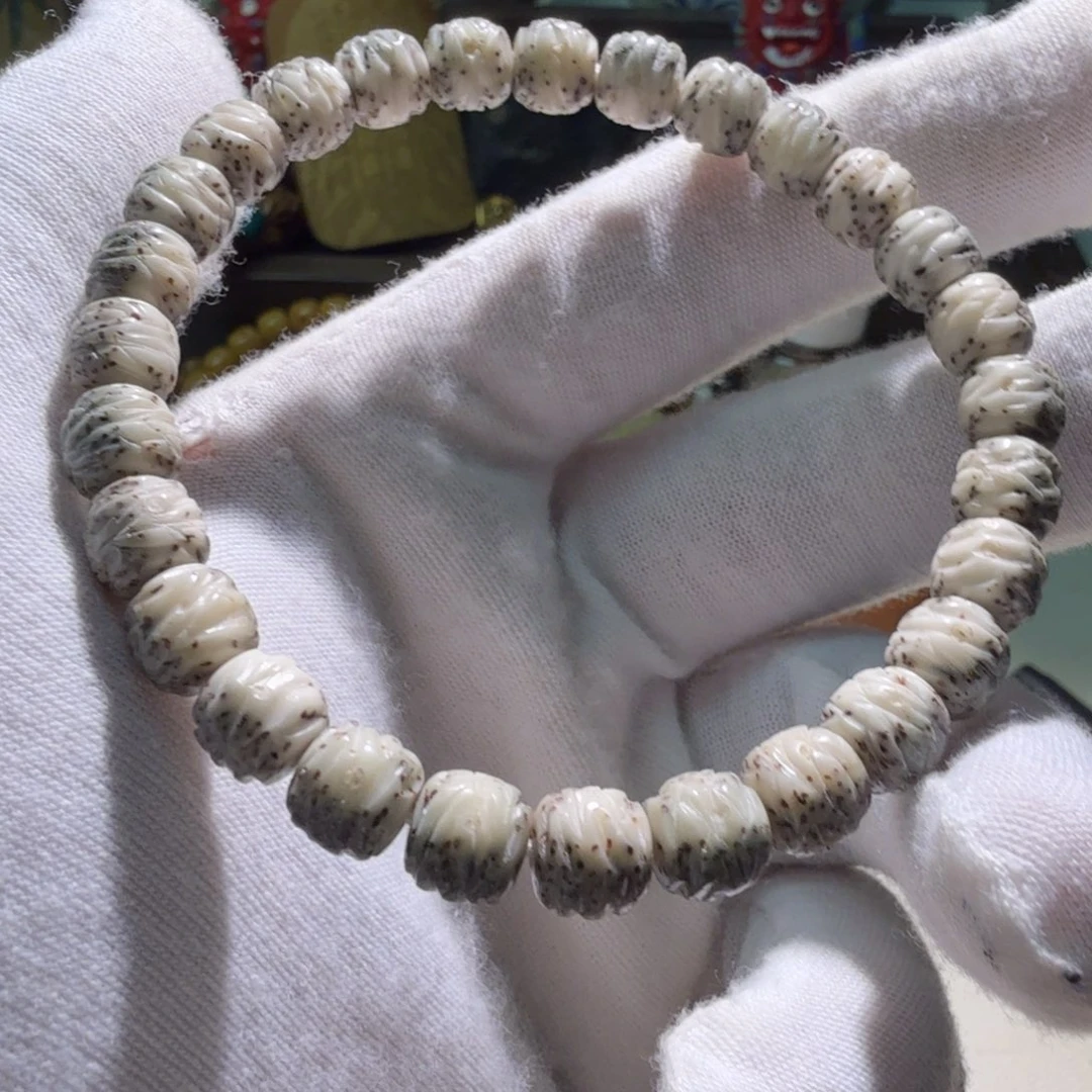 手串/手链橄榄核8×7刀痕饕餮17号