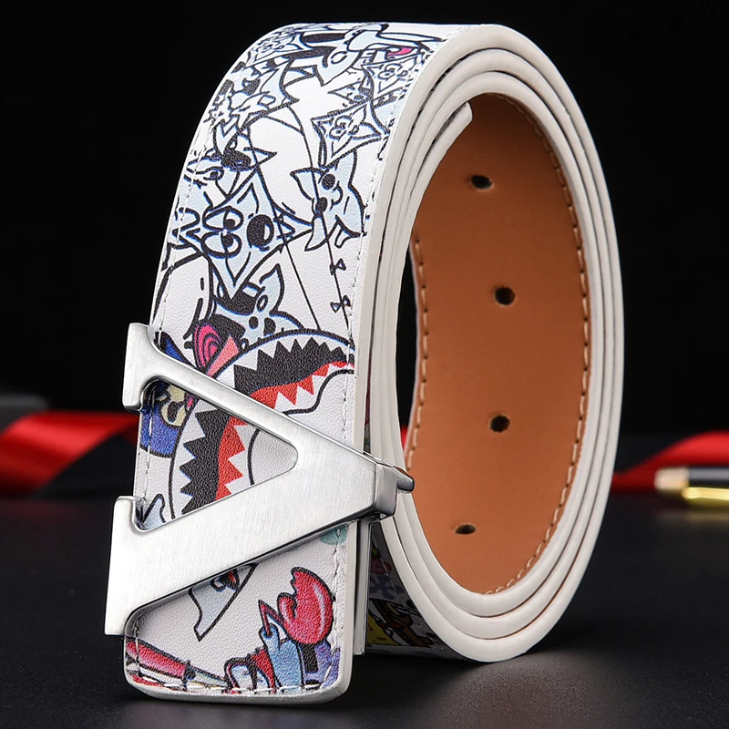 男士新款V百搭学生皮带真皮时尚格纹商务平滑V字母涂鸦牛仔裤腰带