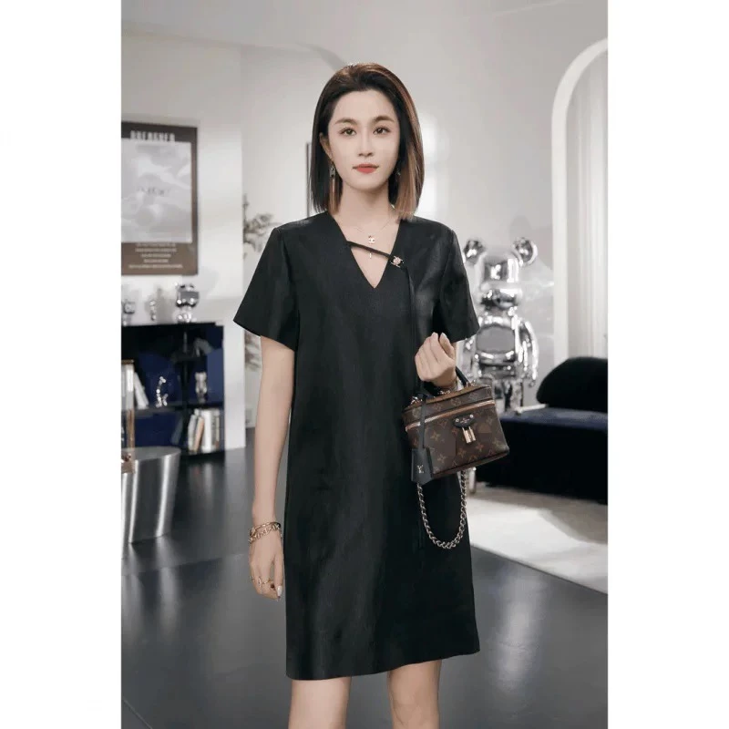2025夏季新款时尚百搭气质连衣裙女款/9175