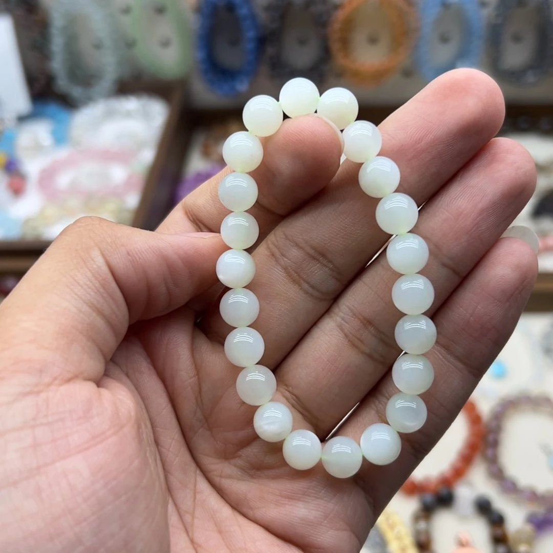 水晶手链未镶嵌8.4咪绿月光