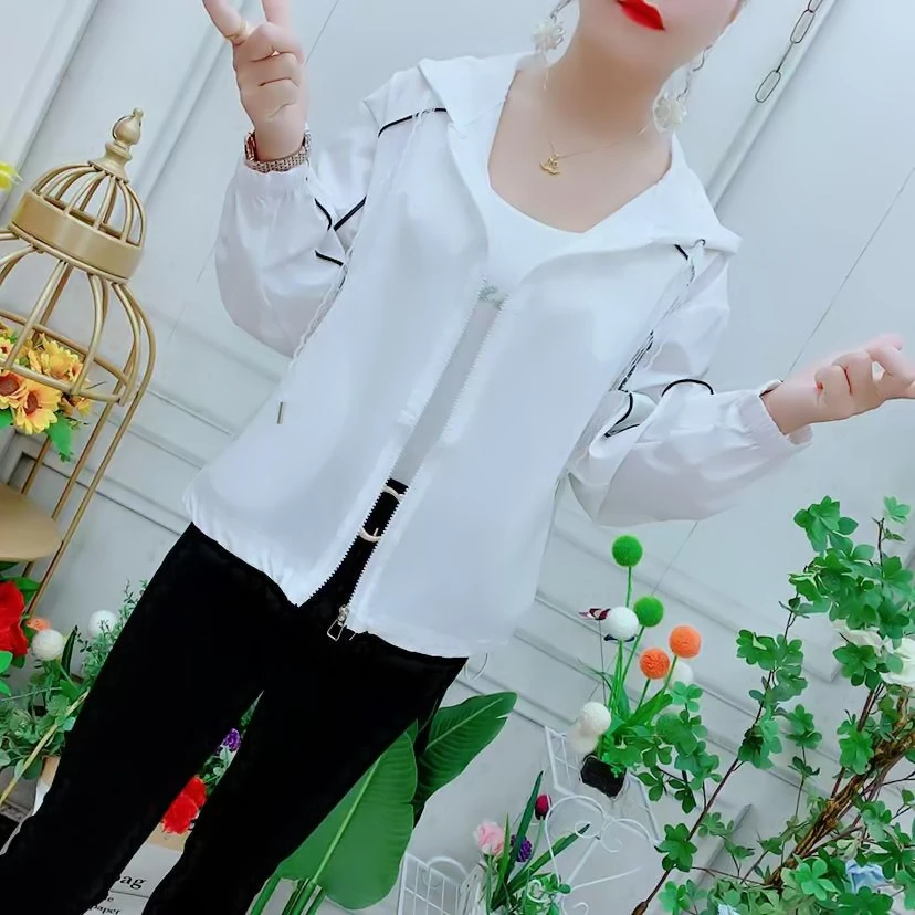 轻薄透气开衫连帽防晒衣外套女2025新款宽松透气短款减龄防晒服女