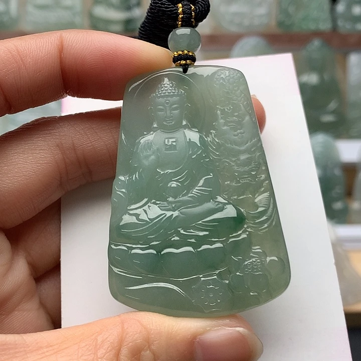 翡翠未镶嵌颈饰阿弥陀佛