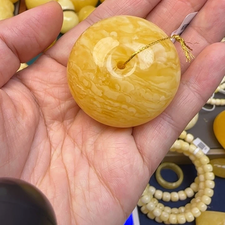 未镶嵌颈饰蜜蜡天然蜜蜡
