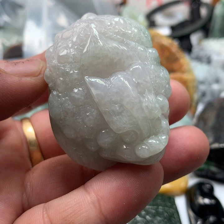 翡翠未镶嵌颈饰保真天然a货翡翠
