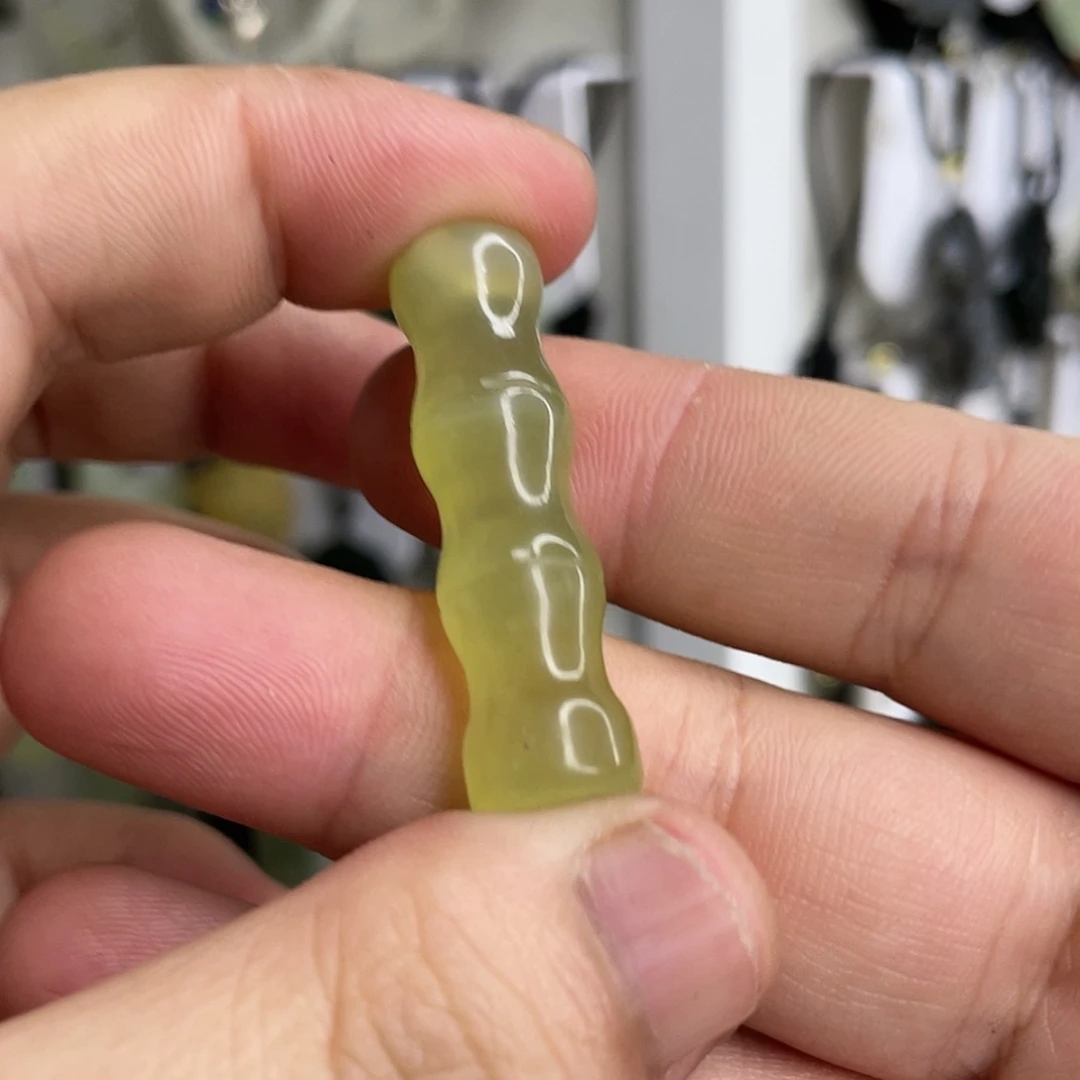 【闪购商品】岫玉未镶嵌颈饰竹节