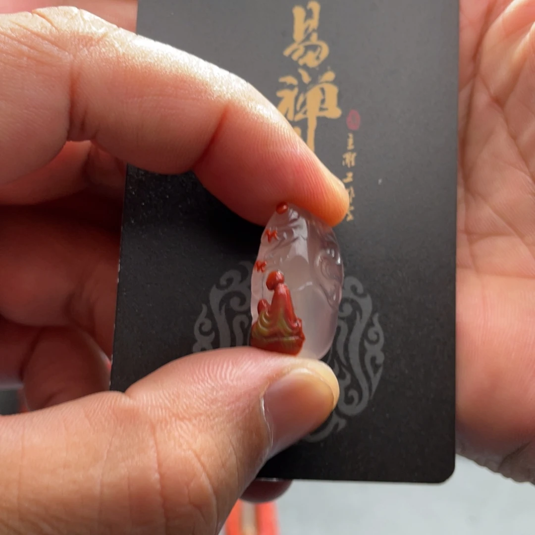 未镶嵌挂件南红玛瑙