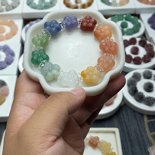 石英质玉（非洲翠）合金手串