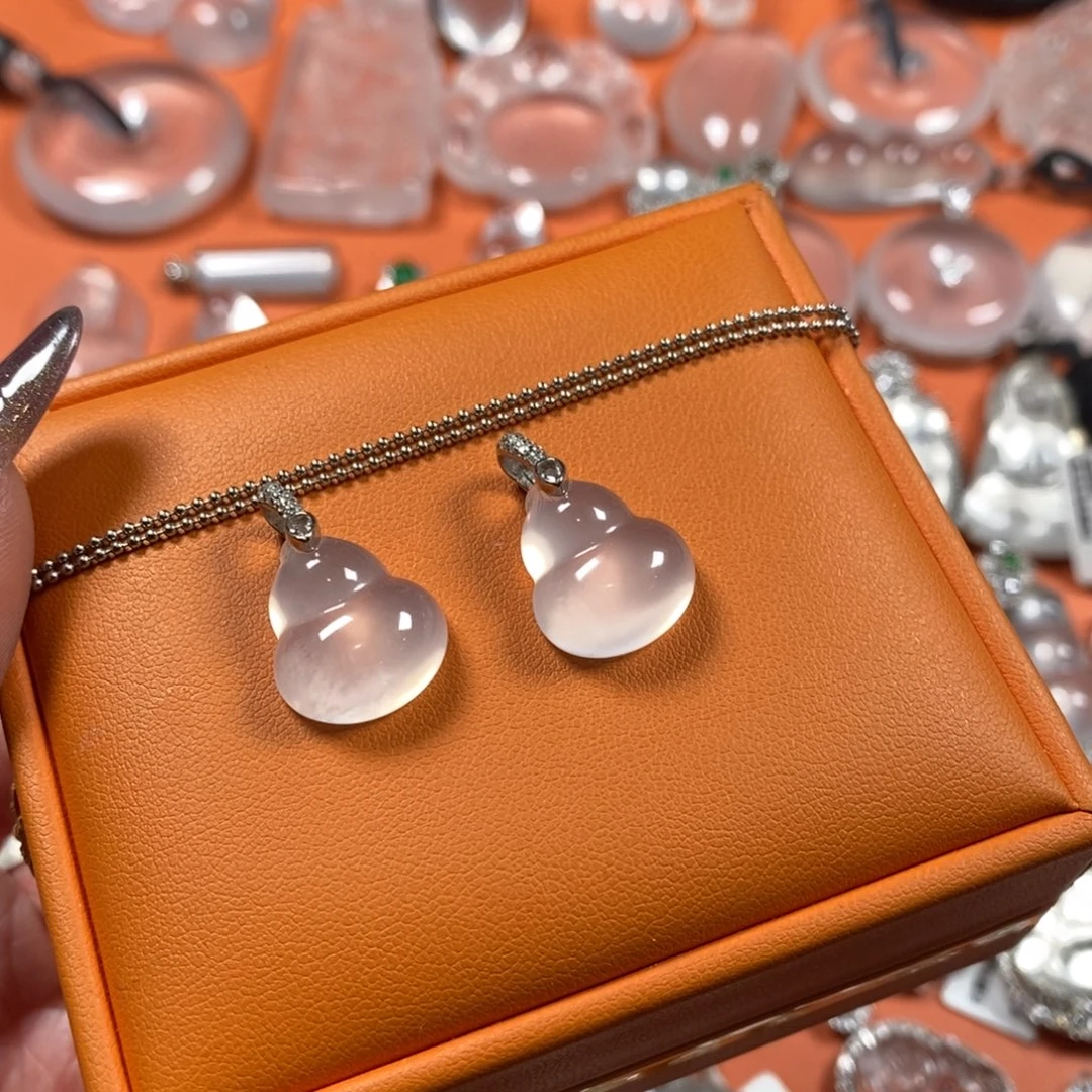 石英质玉银S925镶嵌颈饰胖葫芦