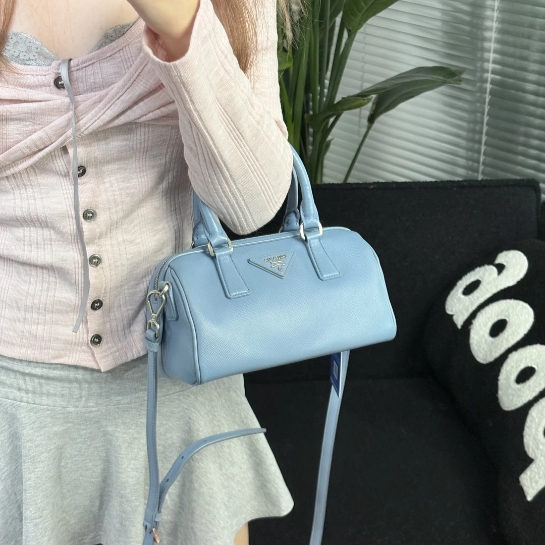 95新 Prada/普拉达 小号蓝色波士顿手提斜挎包ss