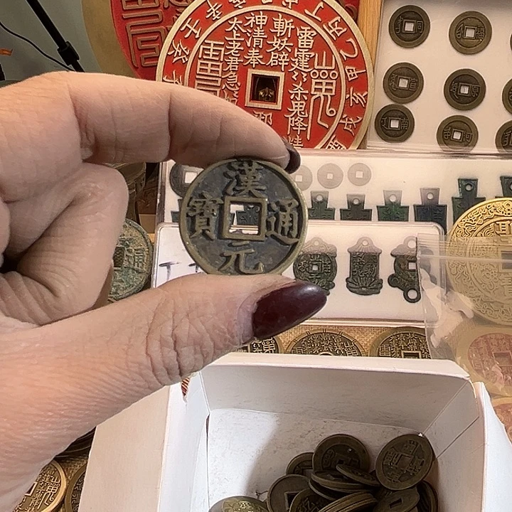 青***桌铜现代翻砂工艺作品