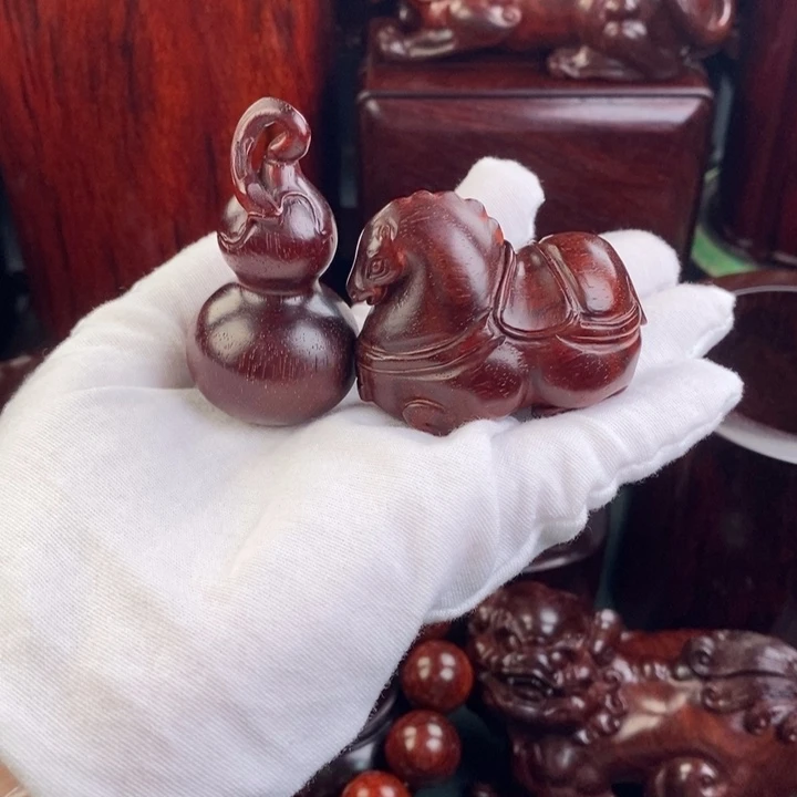 星***6其他檀香紫檀（小叶紫檀）