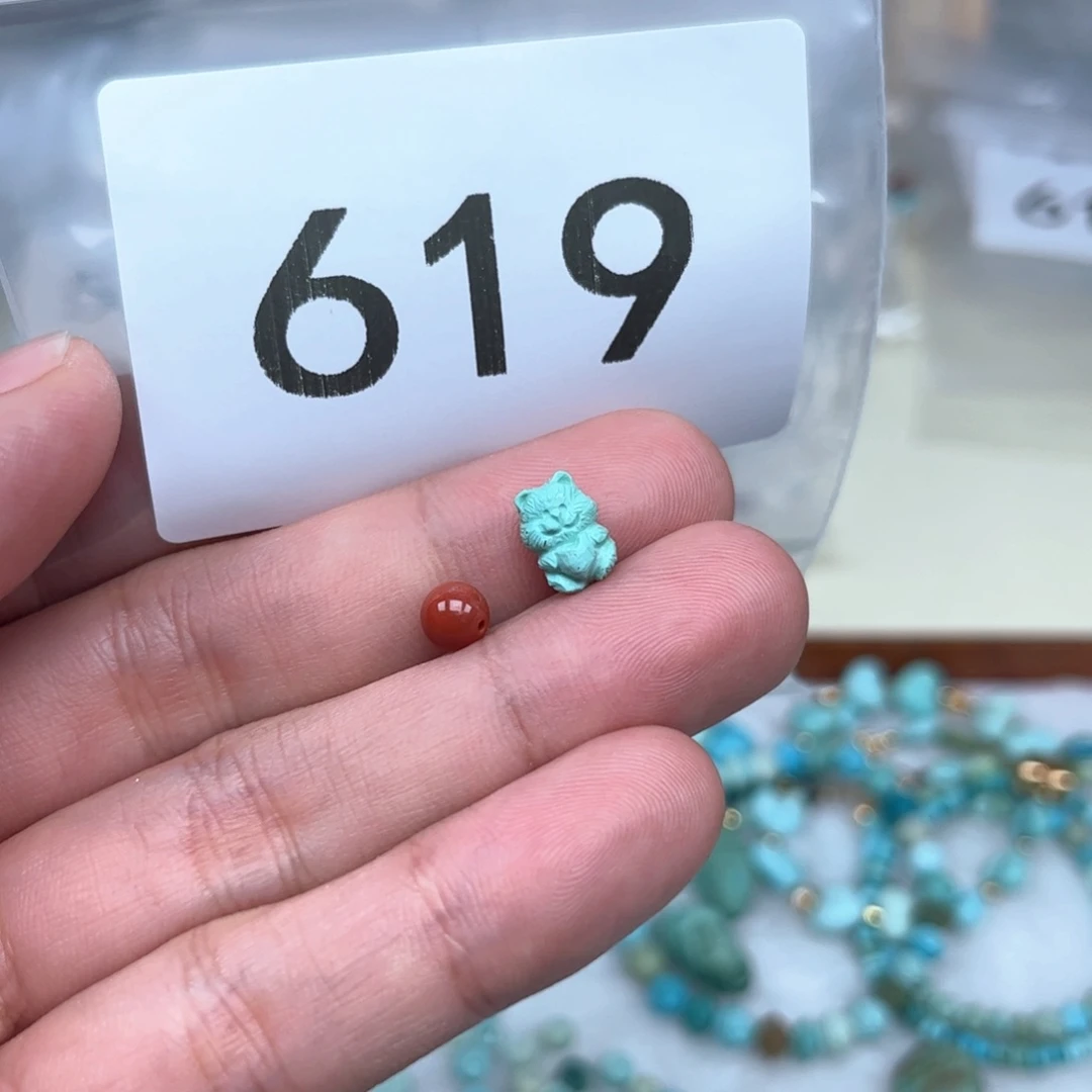 南红玛瑙未镶嵌珠宝奇石