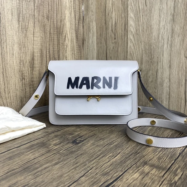 95新/玛尼/妃鱼/包包/250115EV0022