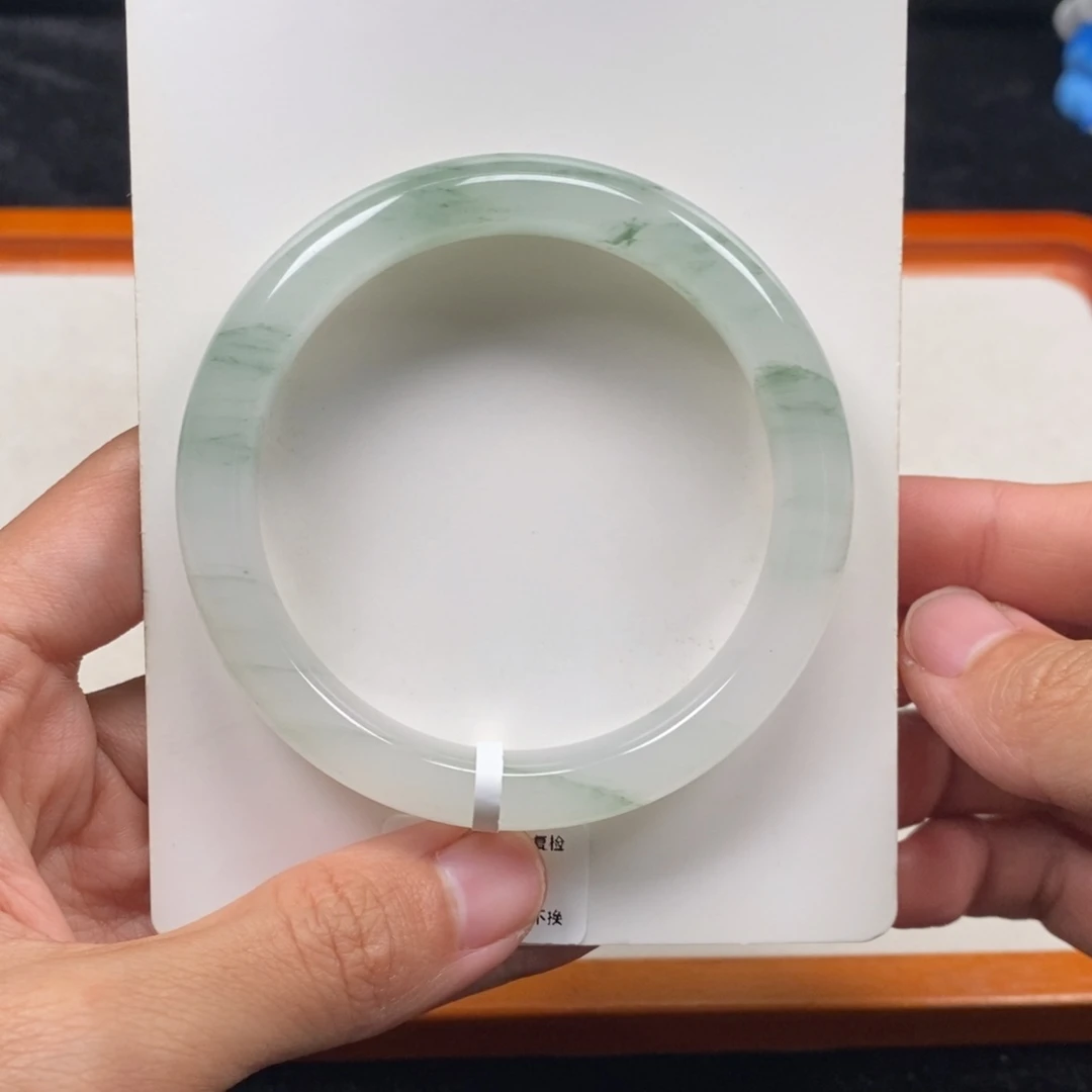牙***儿石英质玉未镶嵌60