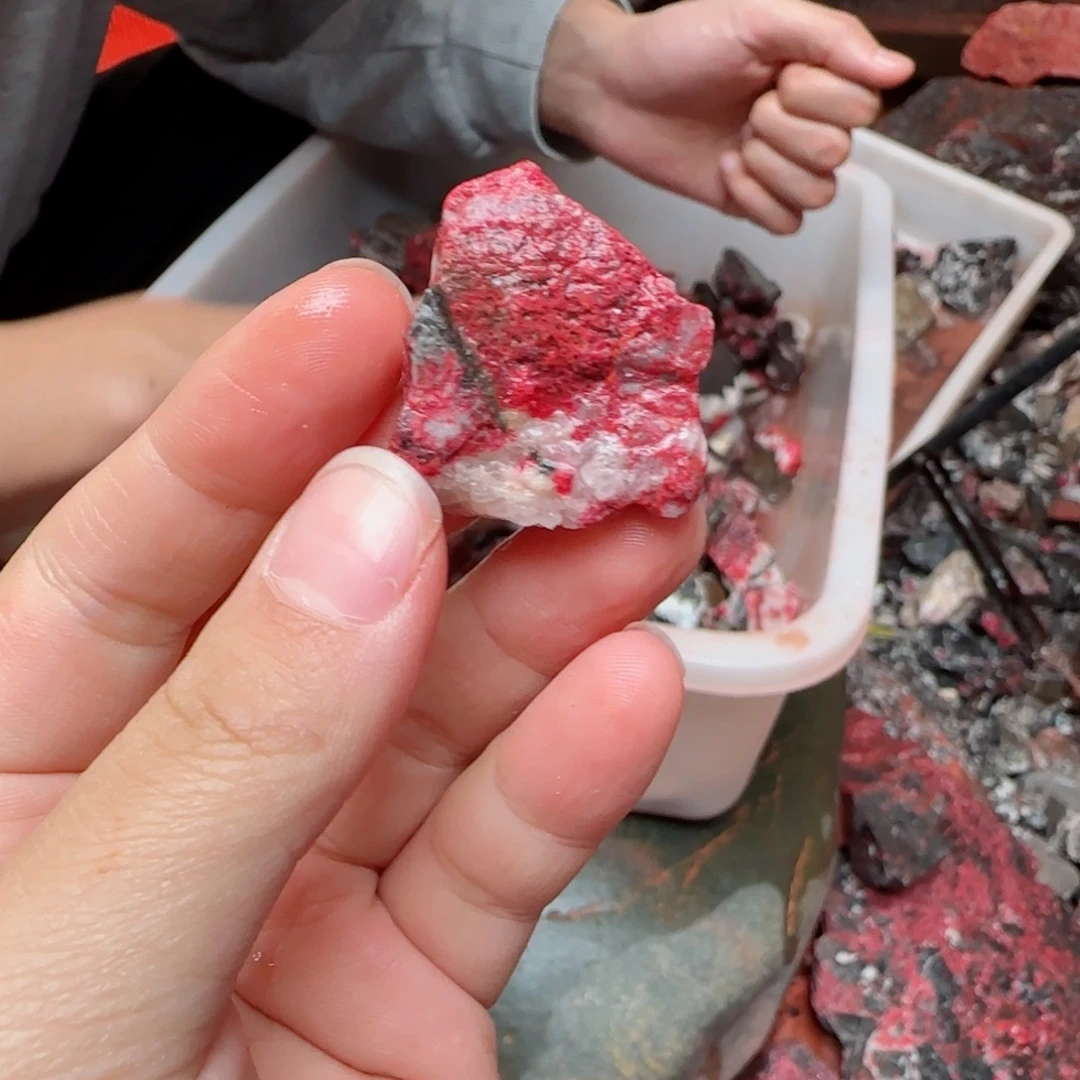 天然辰砂朱砂毛石头10