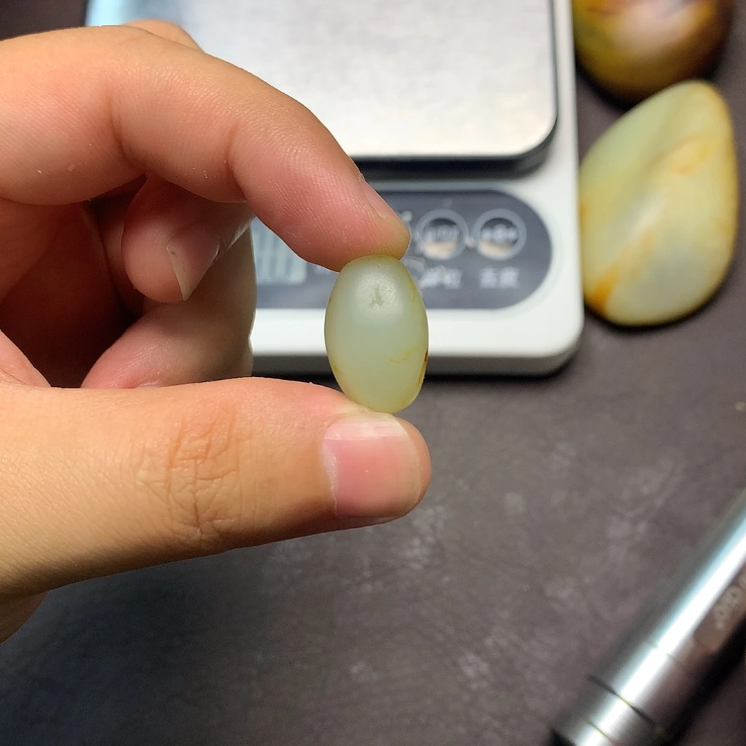 和田玉（糖玉）未镶嵌挂件