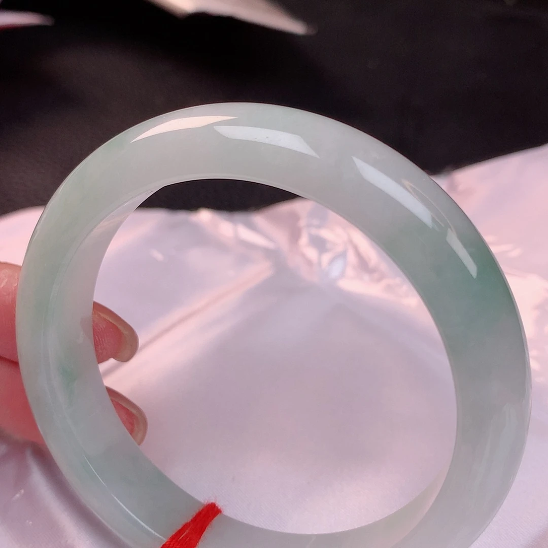 【闪购商品】未镶嵌手镯翡翠58+