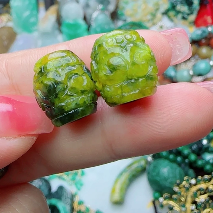 *****翡翠未镶嵌颈饰天然A货