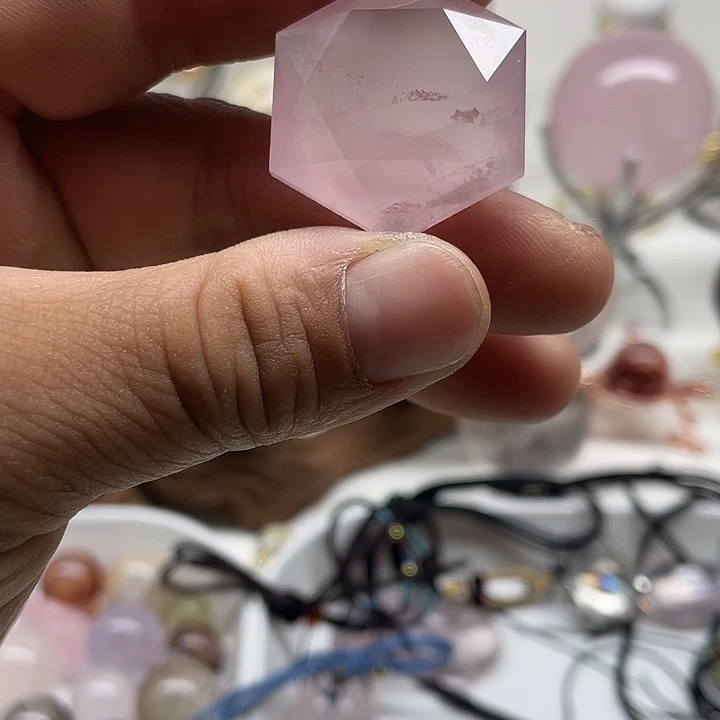未镶嵌珠宝半成品水晶