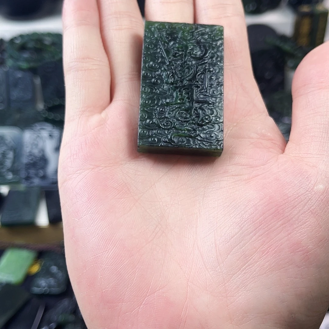 未镶嵌泰山玉定制蛇纹石玉