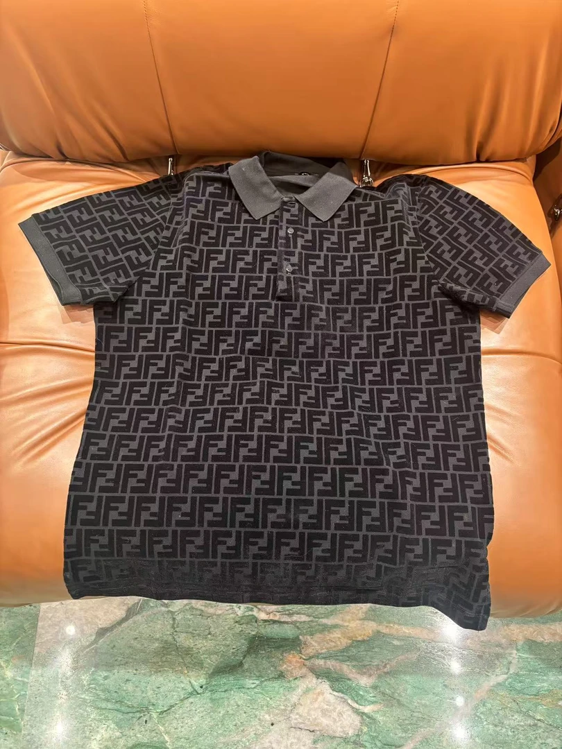 未使用 FENDI/芬迪 男士男款时尚休闲黑色L老花翻领T恤
