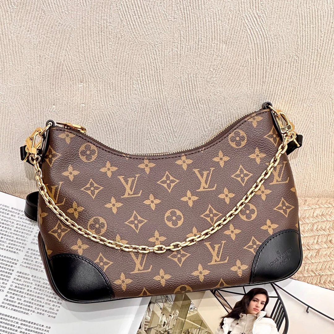 99新 LouisVuitton/路易威登 老花Boulogne黑牛角斜挎包 芯片款
