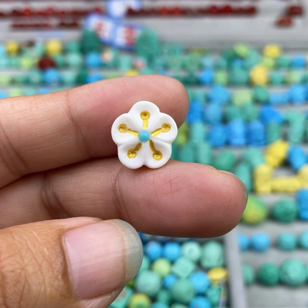 玛瑙/玉髓未镶嵌小花