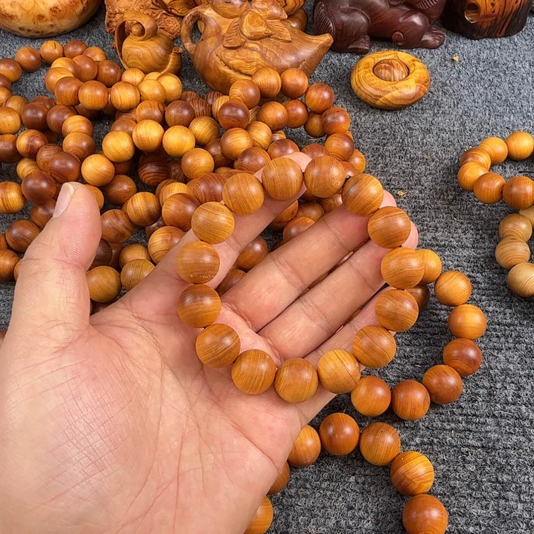 柏木太行崖柏15崖窝闻香穿，到手一条