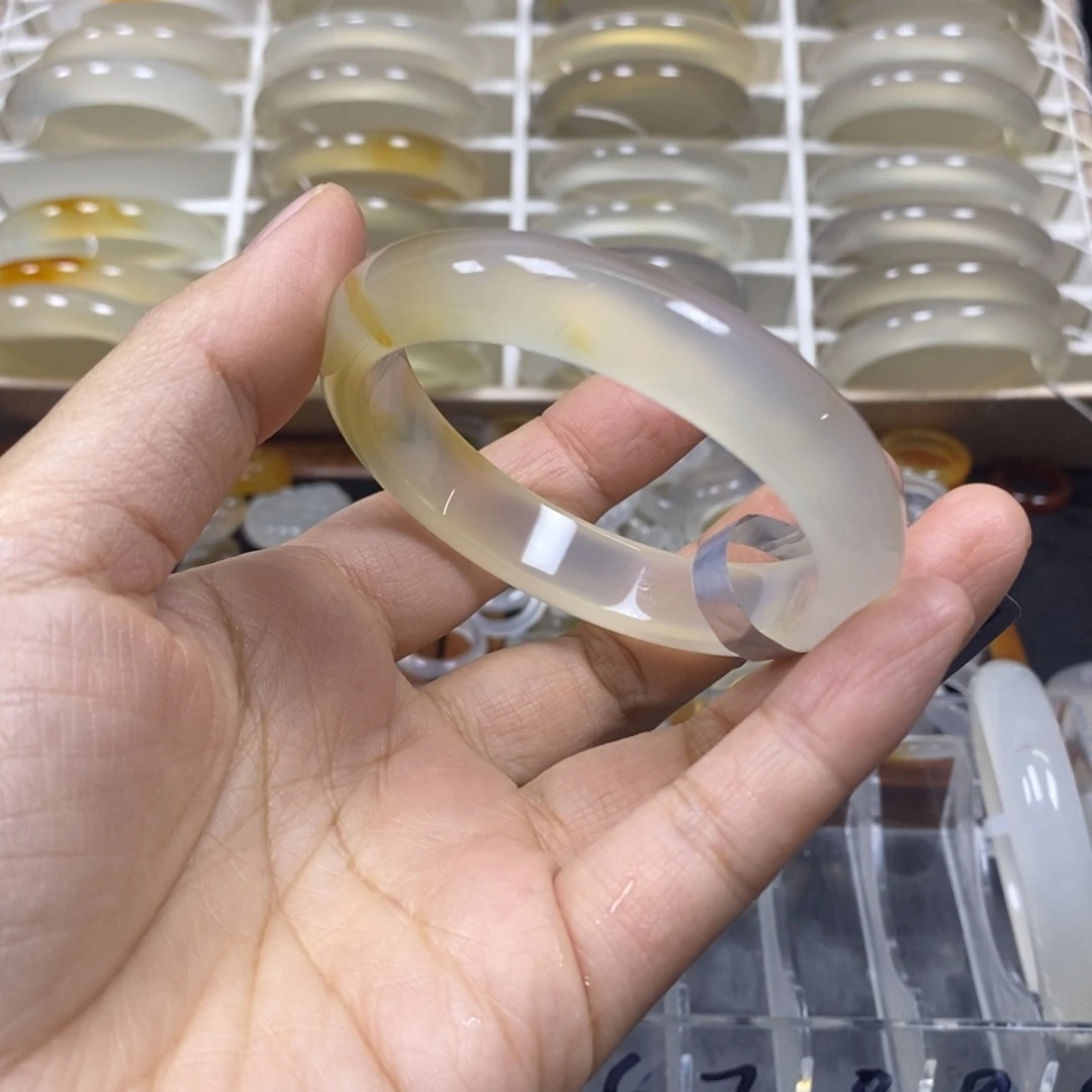 玛瑙/玉髓未镶嵌手镯