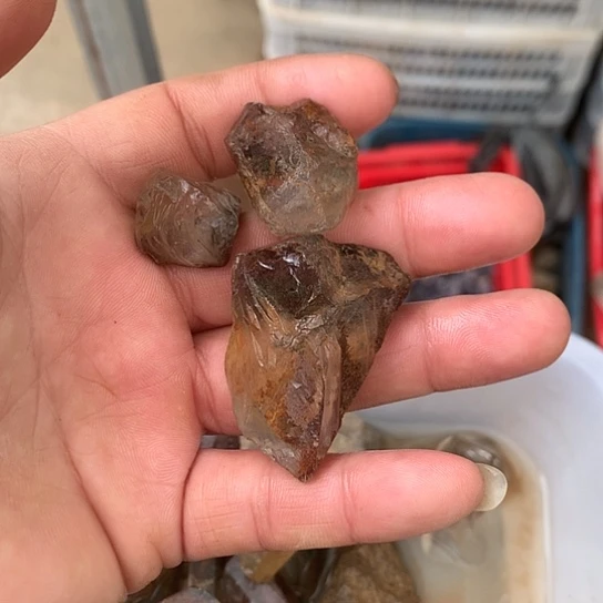 水晶水晶未镶嵌呀**会水晶