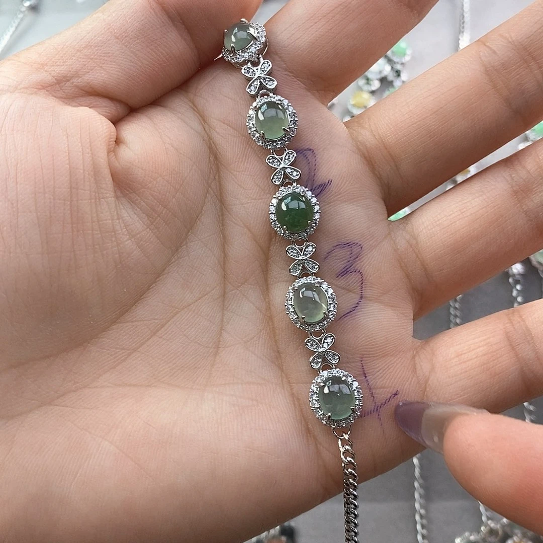 之****翡翠未镶嵌戒指缅甸