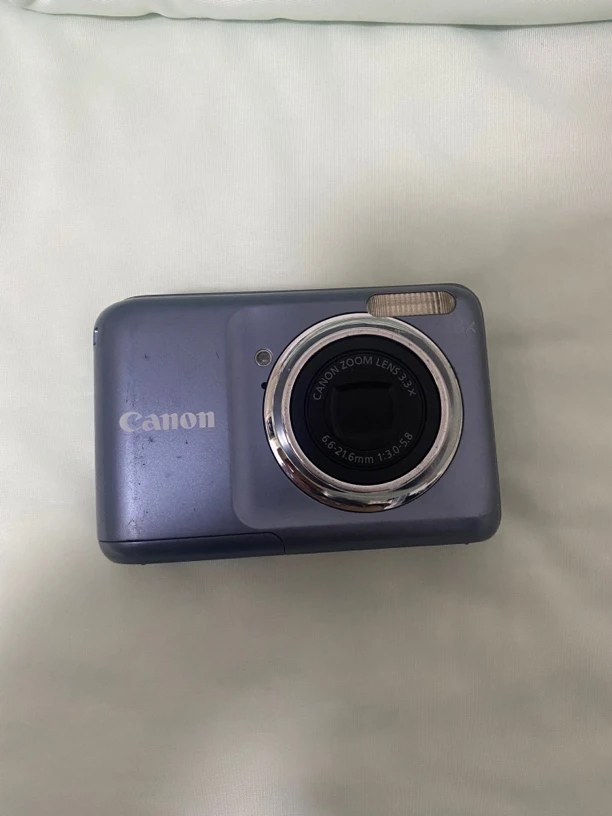 9新 Canon/佳能 a800蓝色热门款ccd相机（自备五号充电电池）