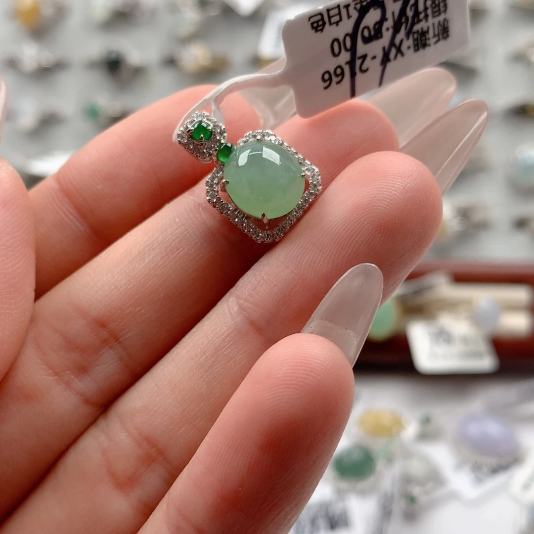 翡翠银S925镶嵌颈饰吊坠