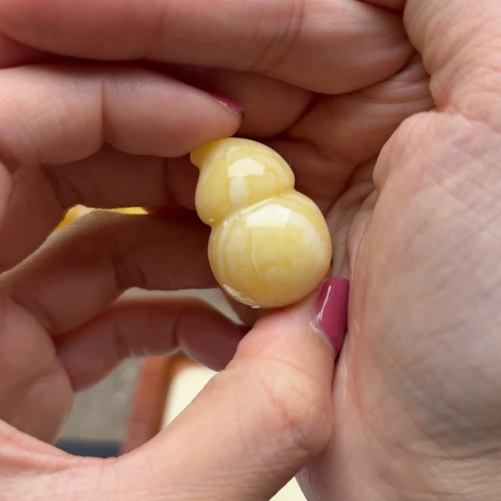 琥珀裸石未镶嵌琥珀裸石未镶嵌12